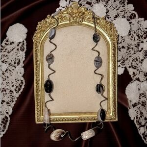 Designer Natural Striated Brown And White Agate Necklace